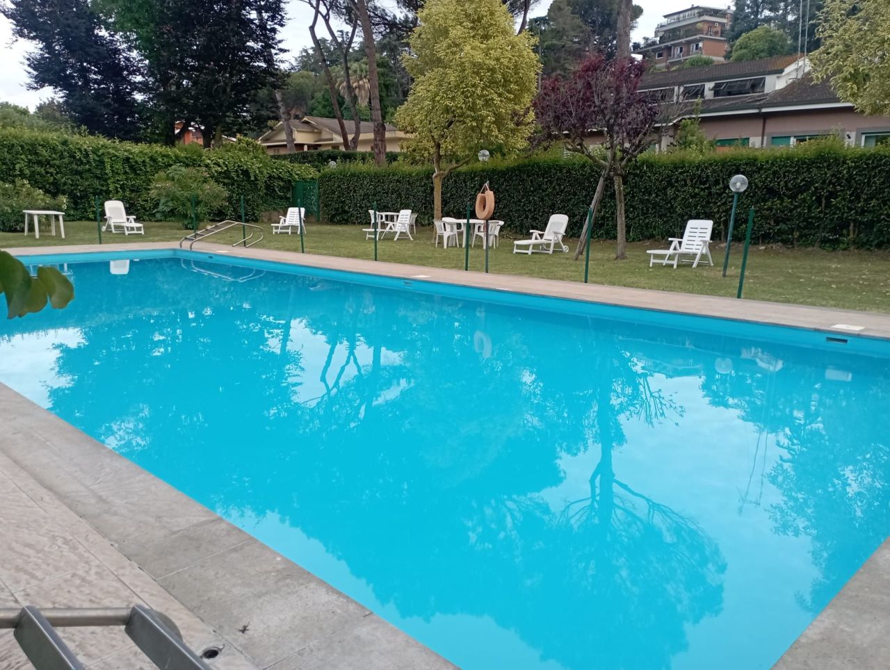 Villa à Rome, Italie, 400 m² - image 11