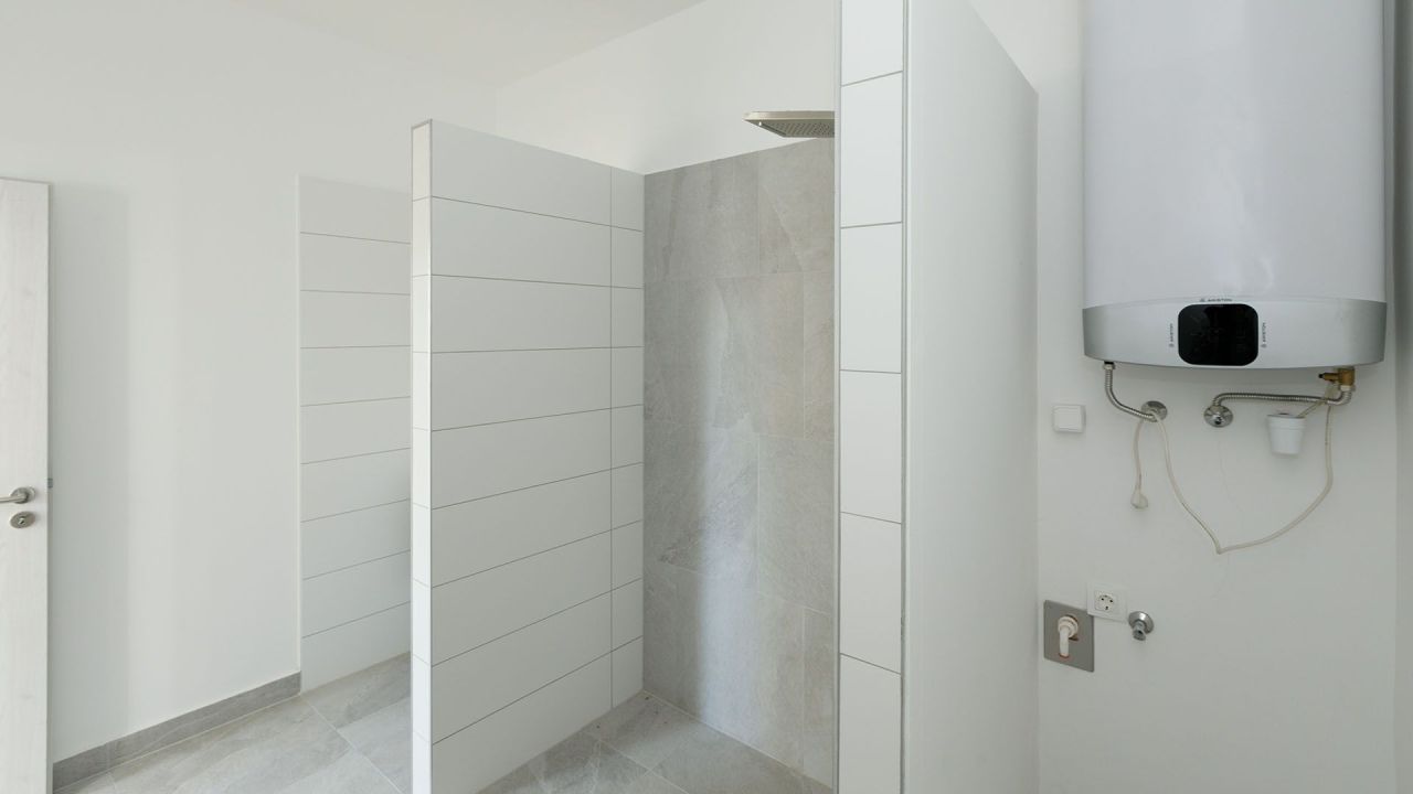 Hôtel à Zalaegerszeg, Hongrie, 323 m² - image 11