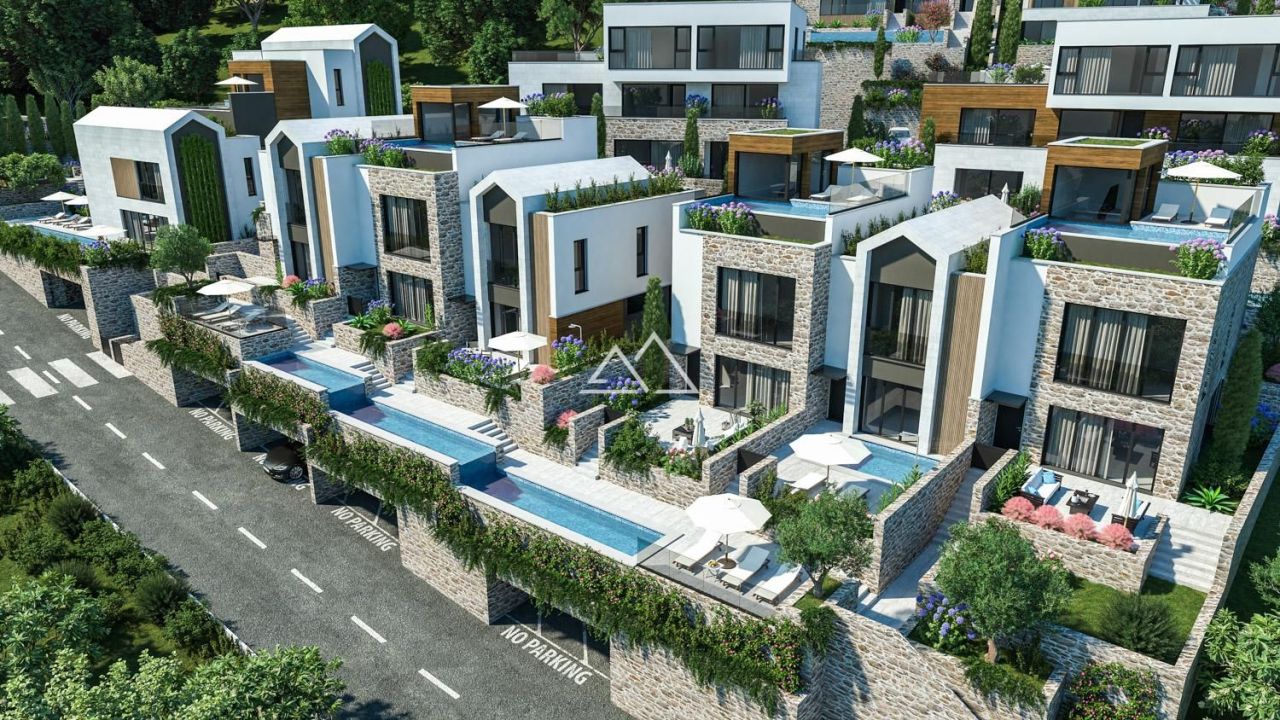 Apartment in Tivat, Montenegro, 212 m² - Foto 1