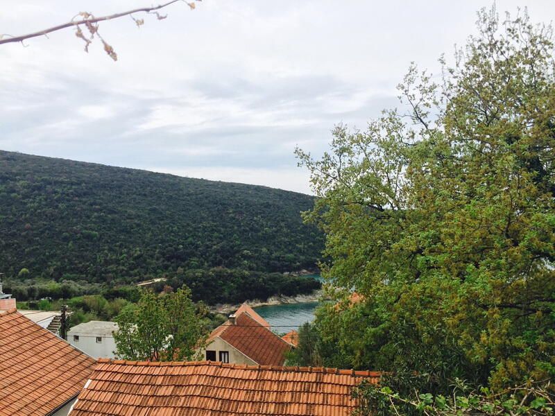 Haus in Kruče, Montenegro, 42 m² - Foto 1