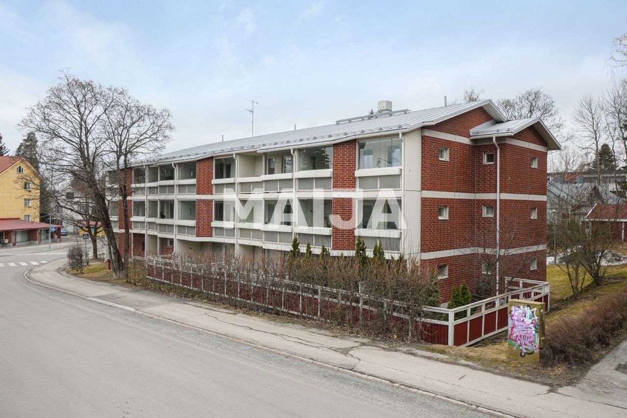 Appartement à Riihimaki, Finlande, 54.5 m² - image 1
