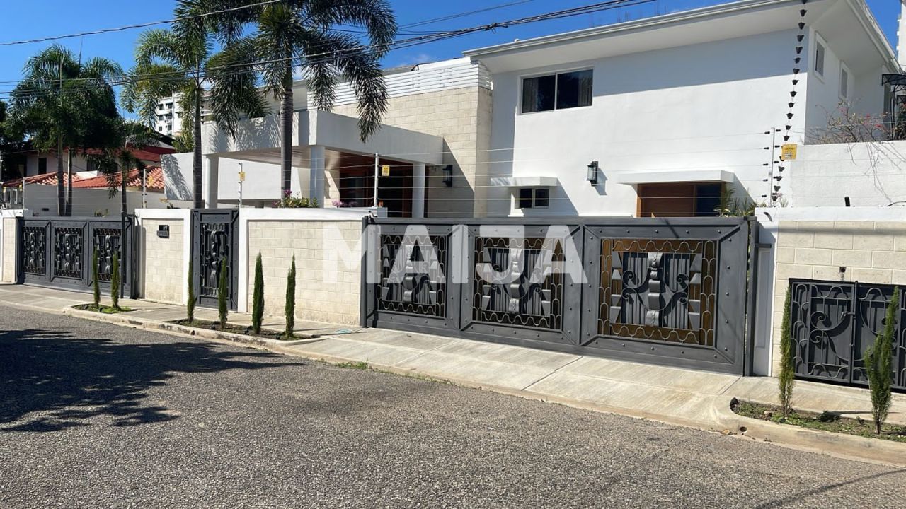 Maison Santo Domingo de Guzmán, République dominicaine, 760 m² - image 1