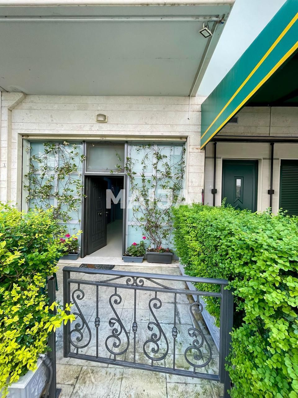 Flat in Vlore, Albania, 55 m² - picture 1