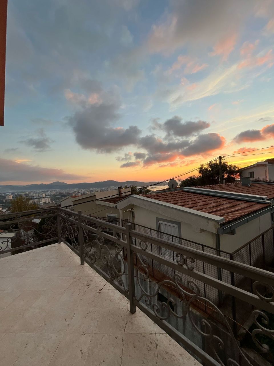 Casa a Bar, Montenegro, 175 m² - foto 3