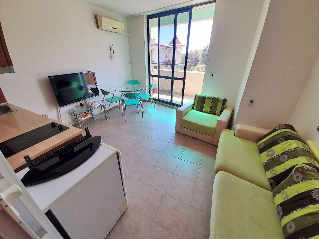 Appartement à Slantchev Briag, Bulgarie, 80 m² - image 1