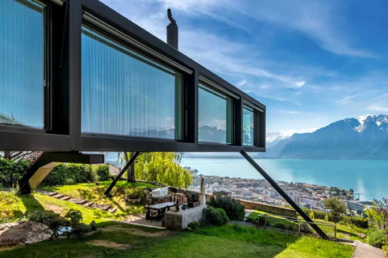 Villa in Vaud, Switzerland, 156 m² - picture 1