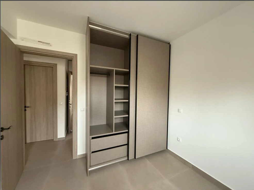 Flat in Athens, Greece, 110 m² - picture 1