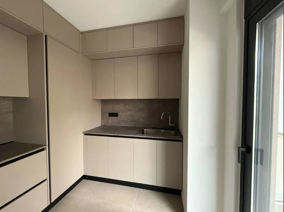 Flat in Athens, Greece, 110 m² - picture 12