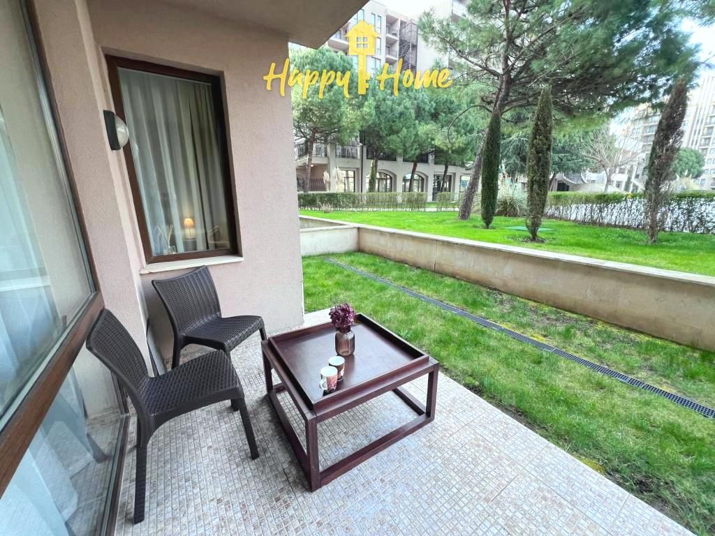 Studio à Slantchev Briag, Bulgarie, 50 m² - image 1