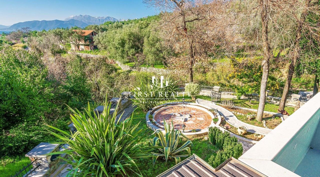 Domaine à Kotor, Monténégro, 240 m² - image 11