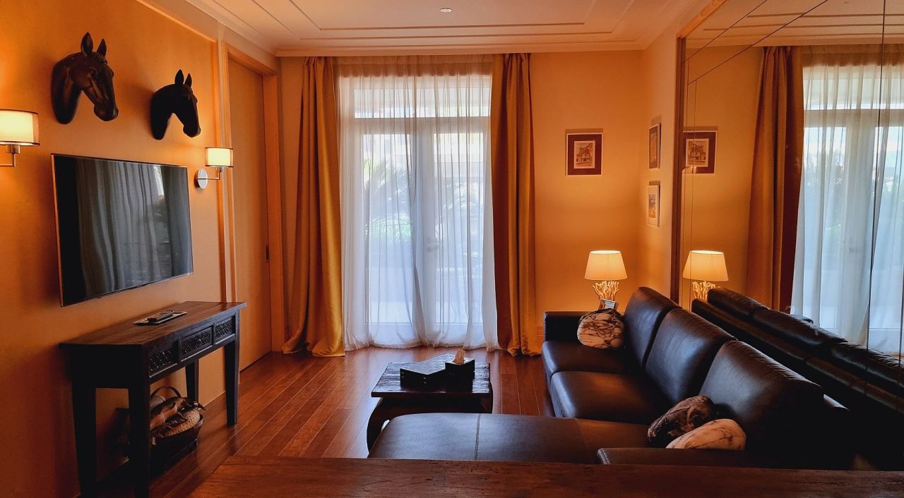 Apartment in Tivat, Montenegro, 74 m² - picture 9