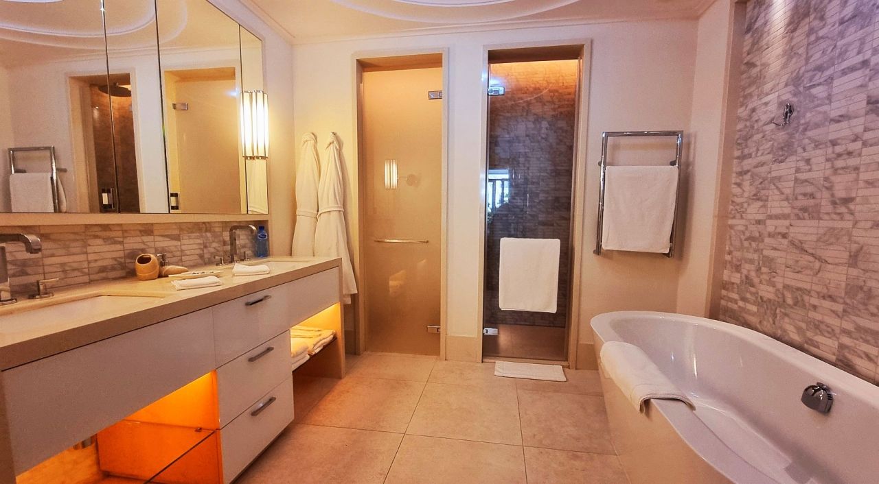 Apartment in Tivat, Montenegro, 74 m² - picture 12