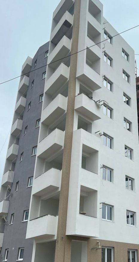 Wohnung in Bar, Montenegro, 81 m² - Foto 1