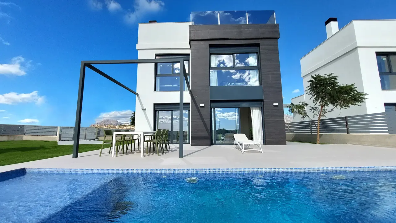 Villa en Alicante, España, 120 m² - imagen 2