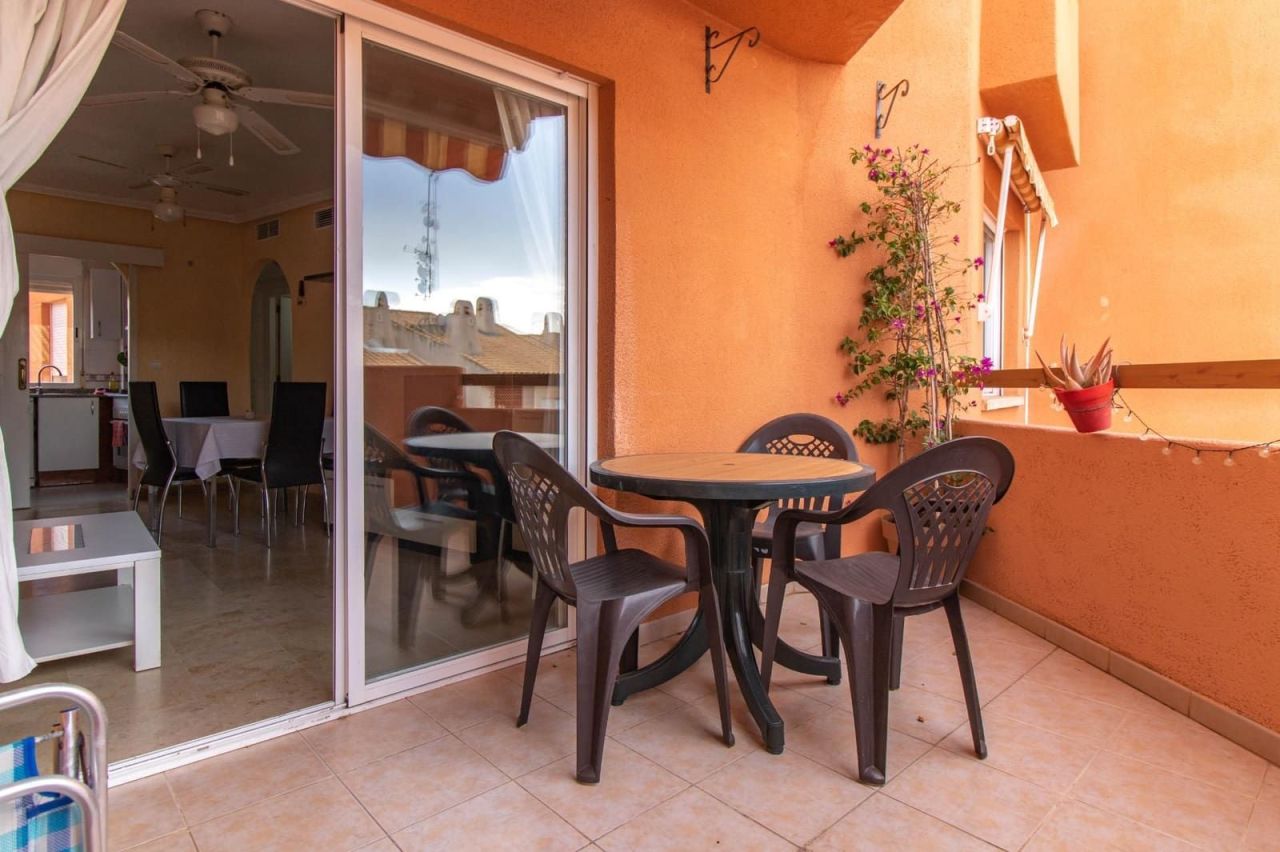 Piso en Orihuela Costa, España, 79 m² - imagen 3