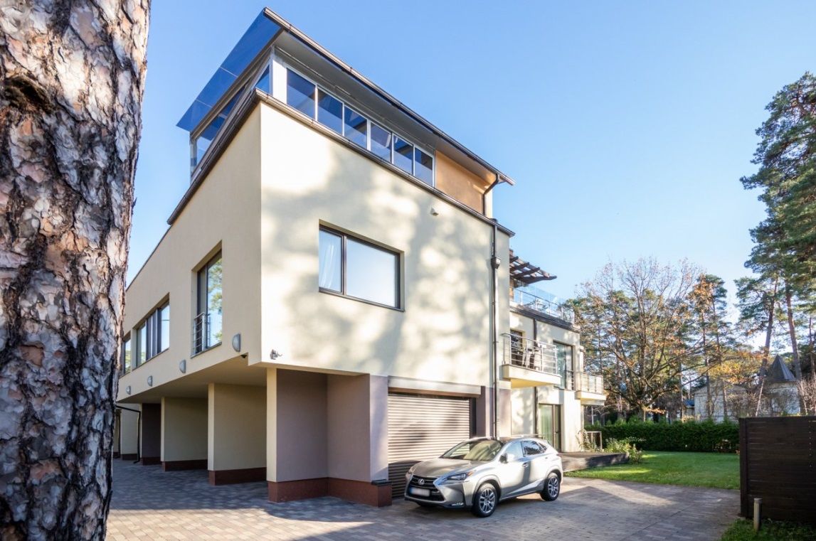 Flat in Bulduri, Latvia, 357 m² - picture 1