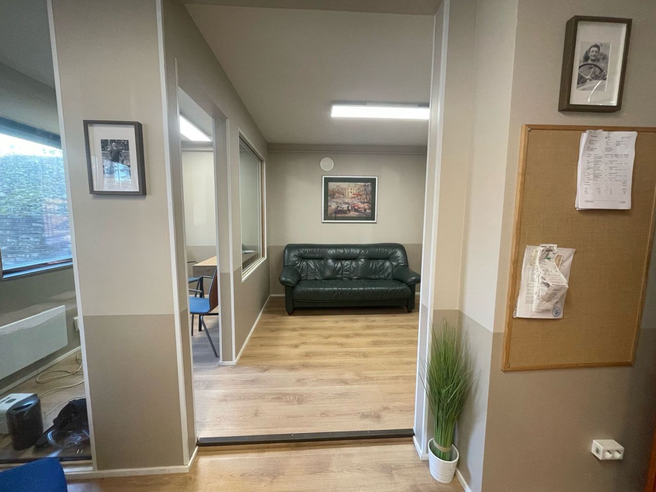 Commercial property in Helsinki, Finland, 400 m² - picture 7