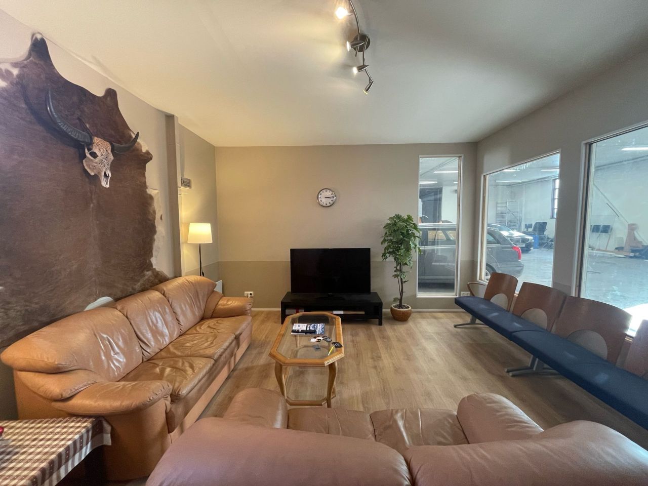 Commercial property in Helsinki, Finland, 400 m² - picture 6