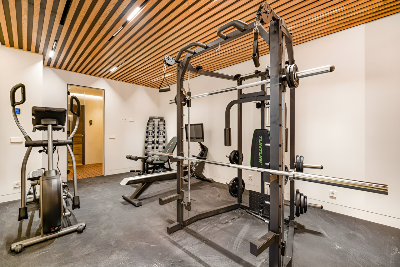 Villa in Marbella, Spain, 813 m² - picture 15