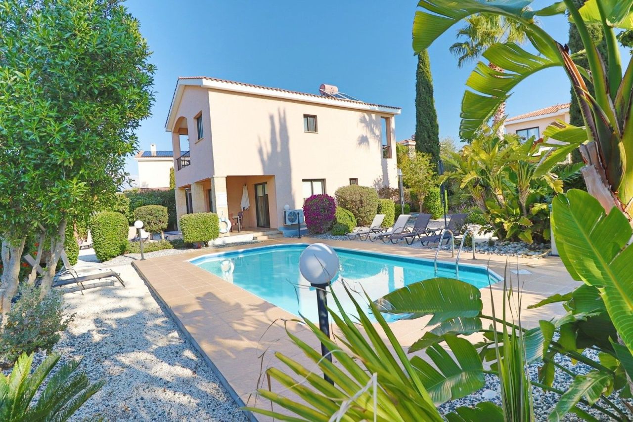 Villa in Paphos, Cyprus, 148 m² - picture 1