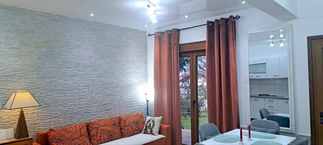 Appartamento a Tivat, Montenegro, 77 m² - foto 3