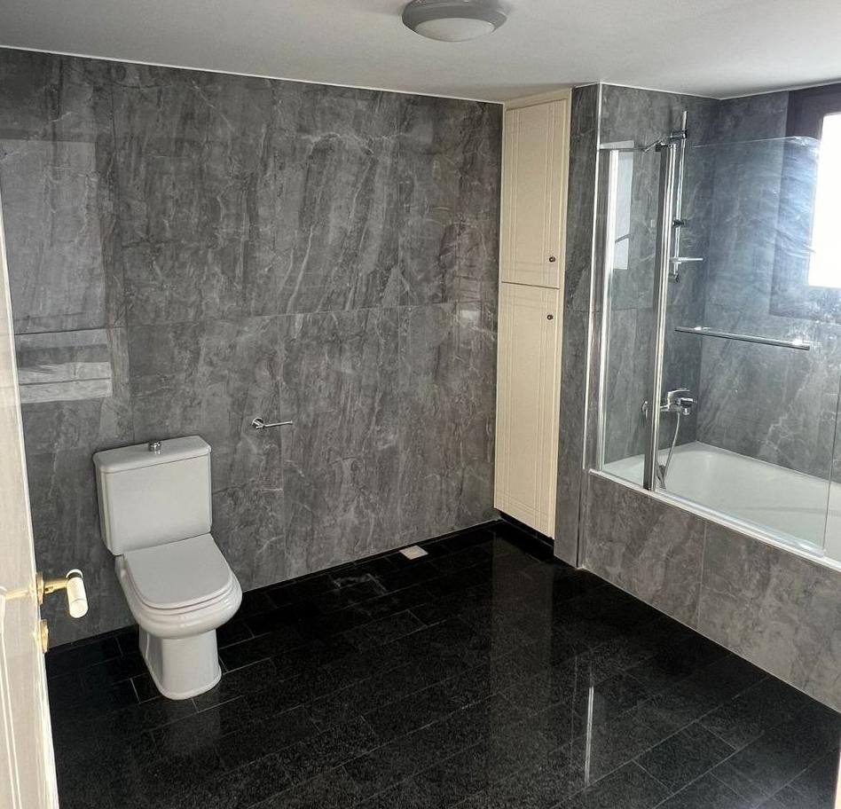 Office in Agios Athanasios, Cyprus, 275 m² - picture 10