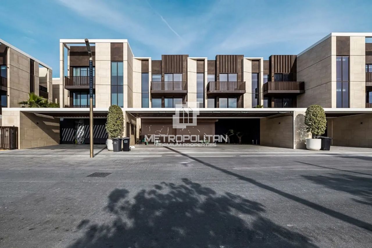 Villa in Dubai, VAE, 579 m² - Foto 1