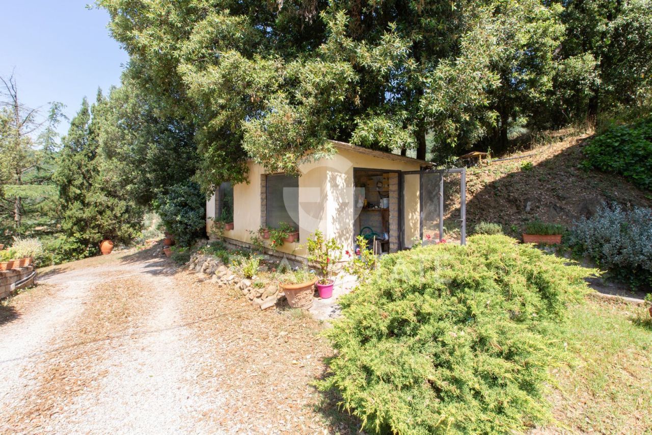 Casa en Castiglion Fiorentino, Italia, 455.45 m² - imagen 7