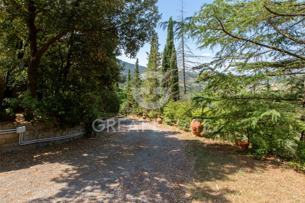 Casa en Castiglion Fiorentino, Italia, 455.45 m² - imagen 9