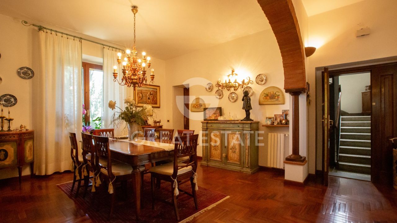 Villa à Chiusi, Italie, 893.55 m² - image 14