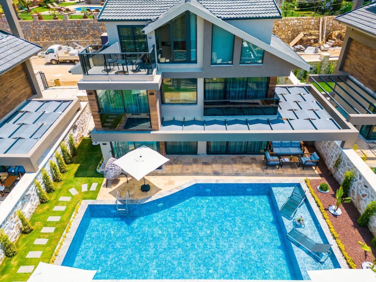 Villa in Fethiye, Turkey, 300 m² - picture 1