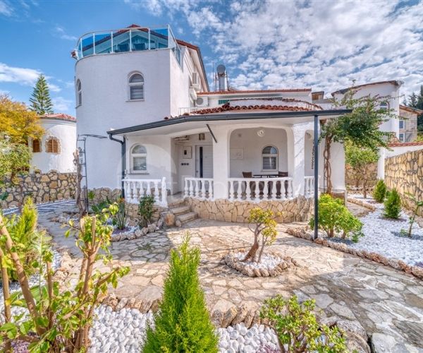 Villa en Alanya, Turquia, 220 m² - imagen 1