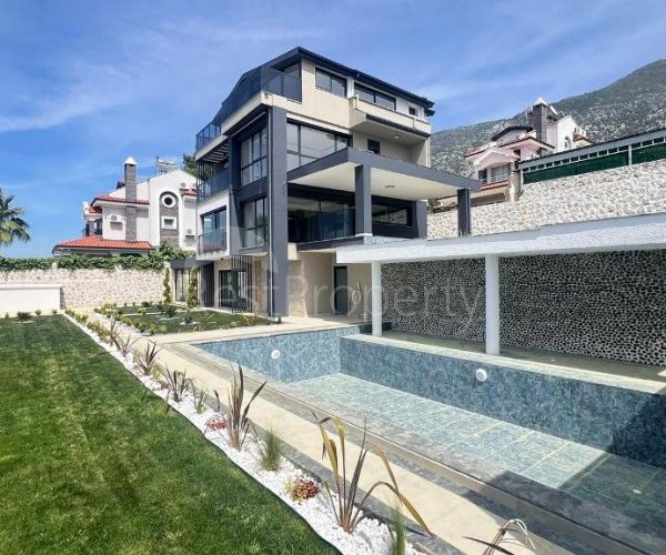 Villa en Fethiye, Turquia, 420 m² - imagen 1