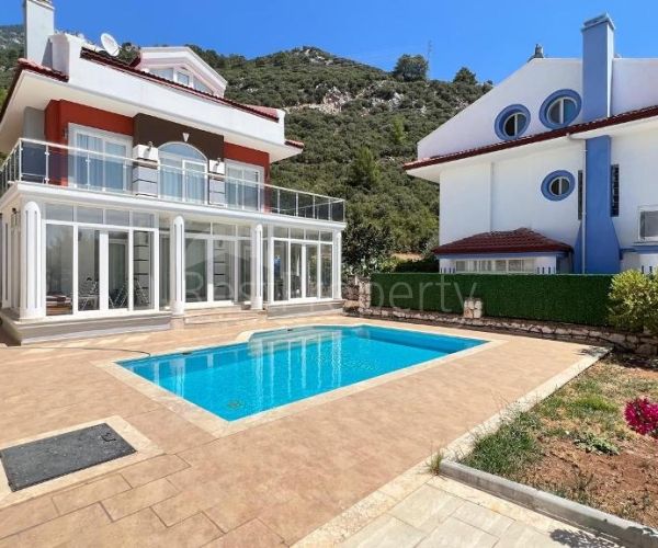 Villa en Fethiye, Turquia, 170 m² - imagen 1