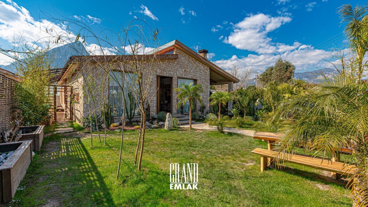 Villa a Antalya, Turchia, 200 m² - foto 2