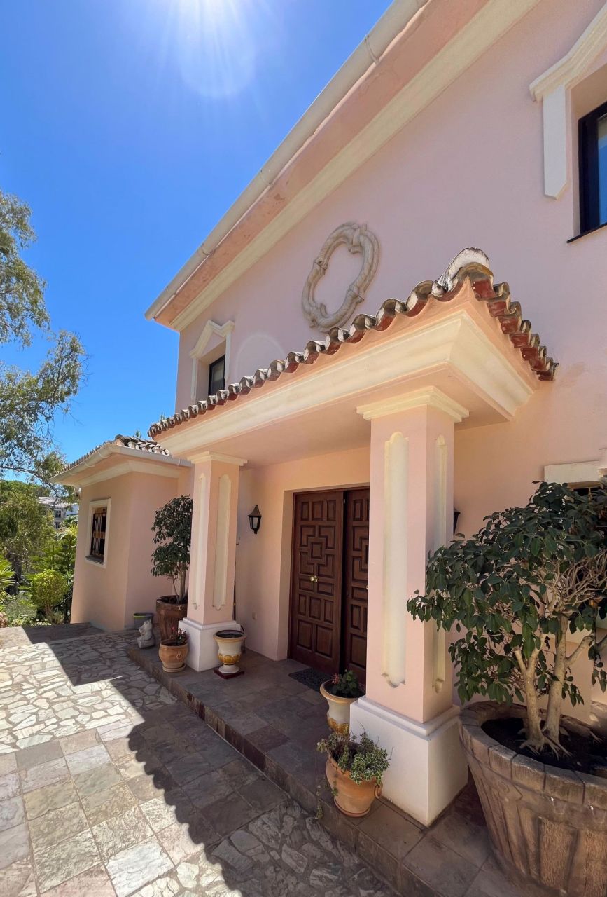 Villa à Marbella, Espagne, 727 m² - image 3