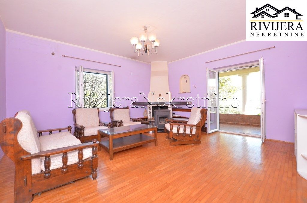 Appartement à Herceg-Novi, Monténégro, 165 m² - image 1