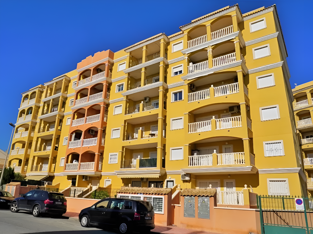 Flat in Torrevieja, Spain, 50 m² - picture 17