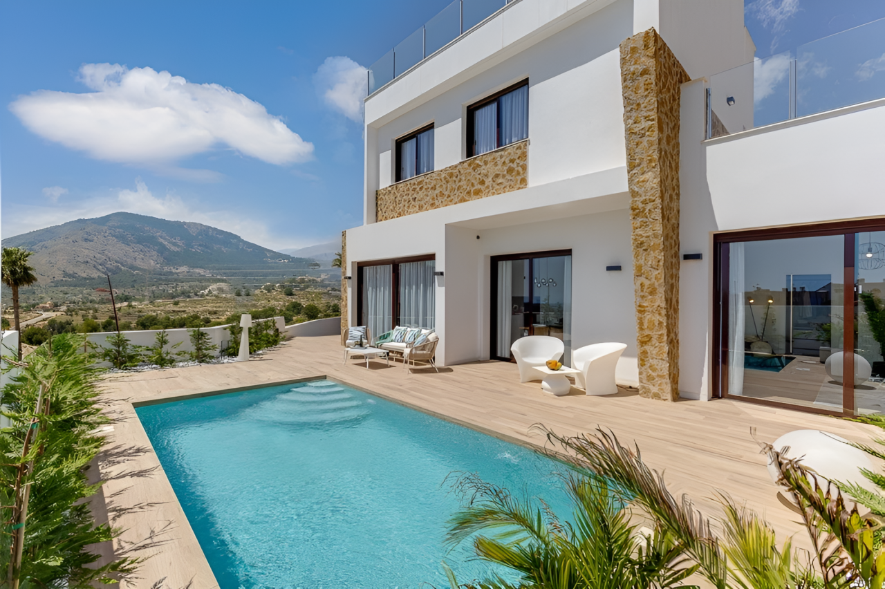 Villa in Finestrat, Spanien, 137 m² - Foto 1