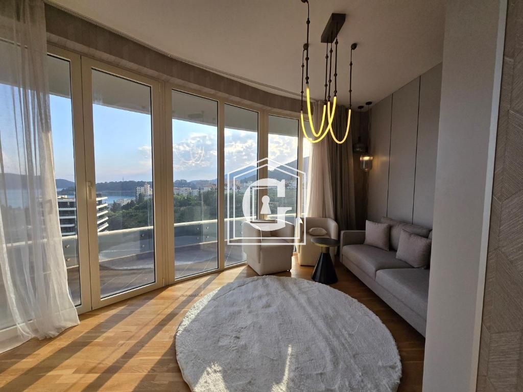Apartment in Becici, Montenegro, 115 m² - picture 1