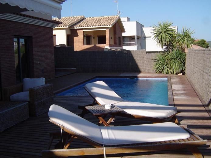 Chalet in Calafell, Spain, 300 m² - picture 1