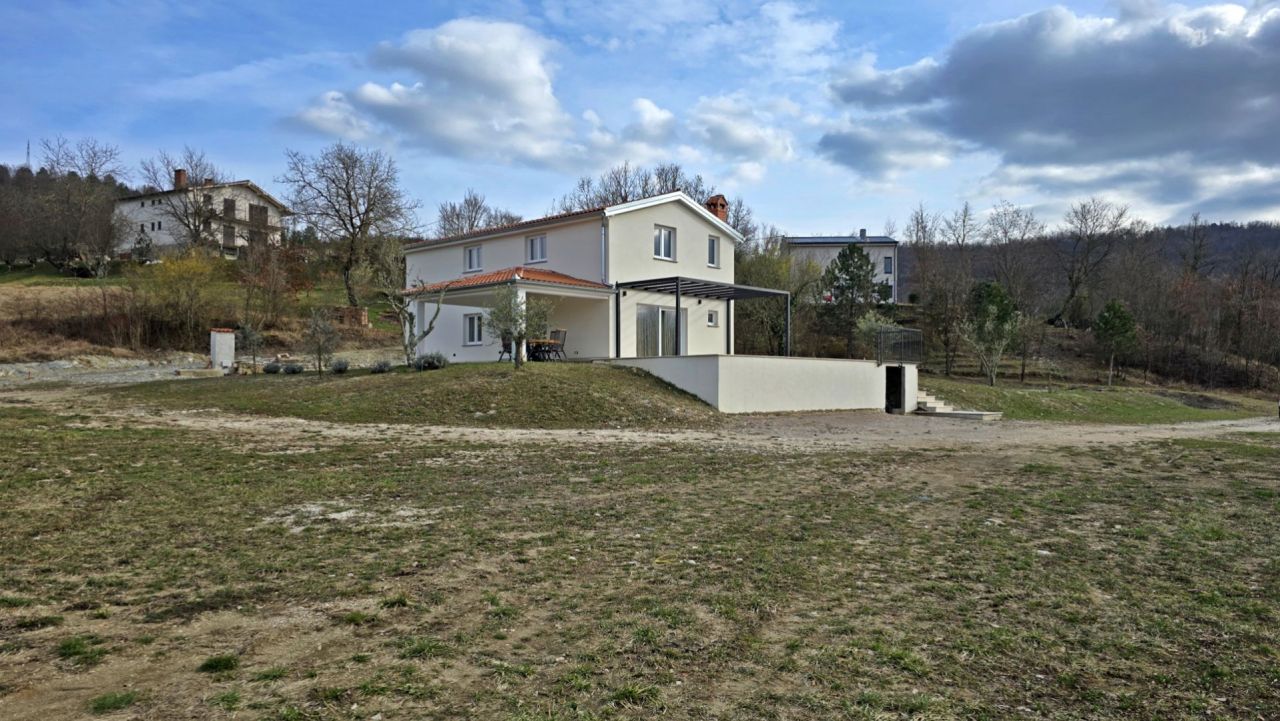 Villa Cerovlje, Croatie, 140 m² - image 2