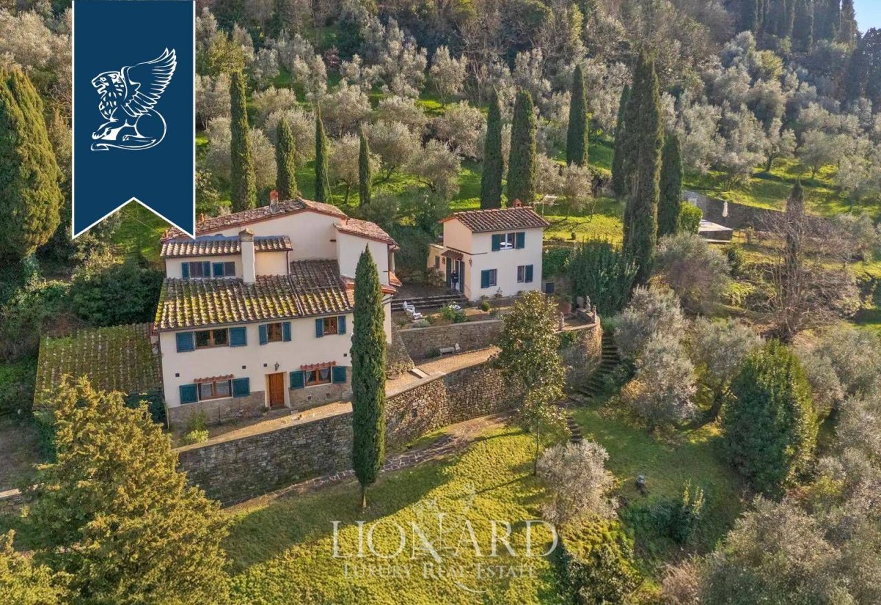 Villa en Florencia, Italia, 350 m² - imagen 2