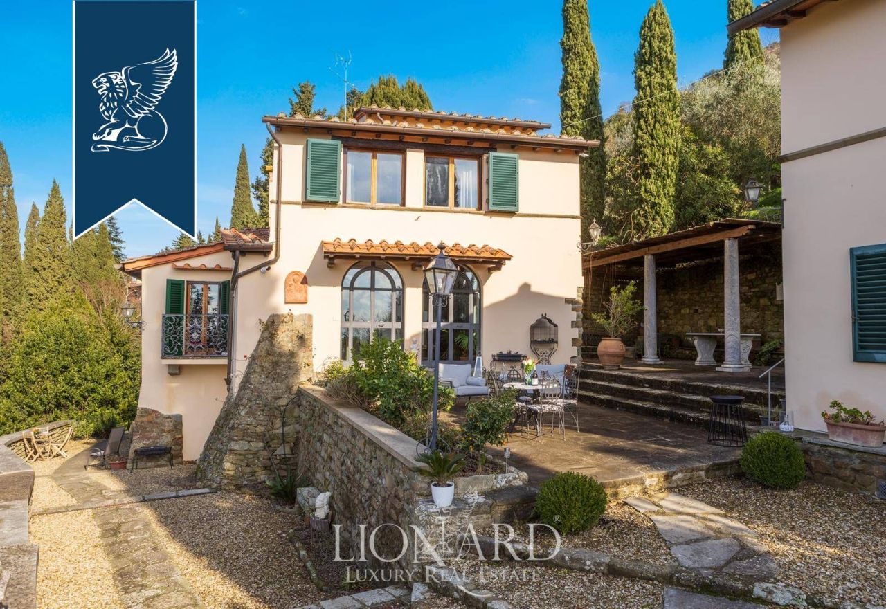 Villa en Florencia, Italia, 350 m² - imagen 3