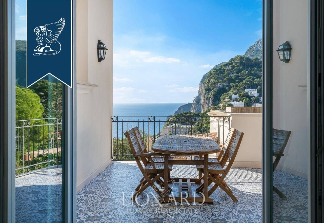Casa en Capri, Italia, 560 m² - imagen 15