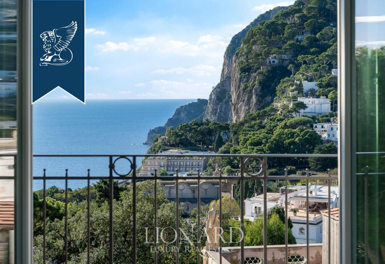 Casa en Capri, Italia, 560 m² - imagen 17