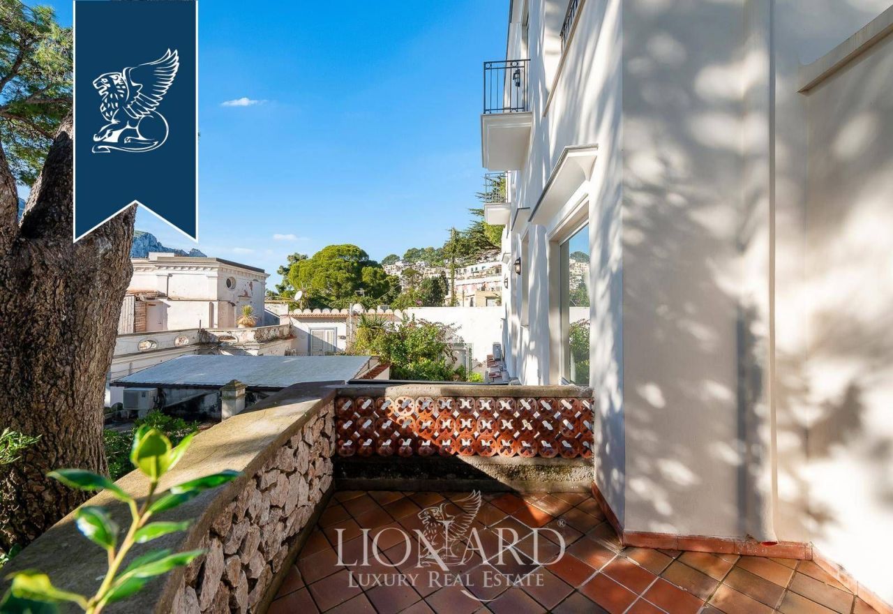 Casa en Capri, Italia, 560 m² - imagen 19