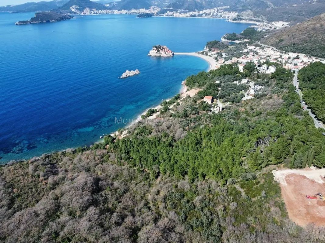 Terreno en Sveti Stefan, Montenegro - imagen 4