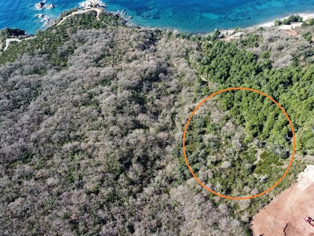 Terreno en Sveti Stefan, Montenegro - imagen 5