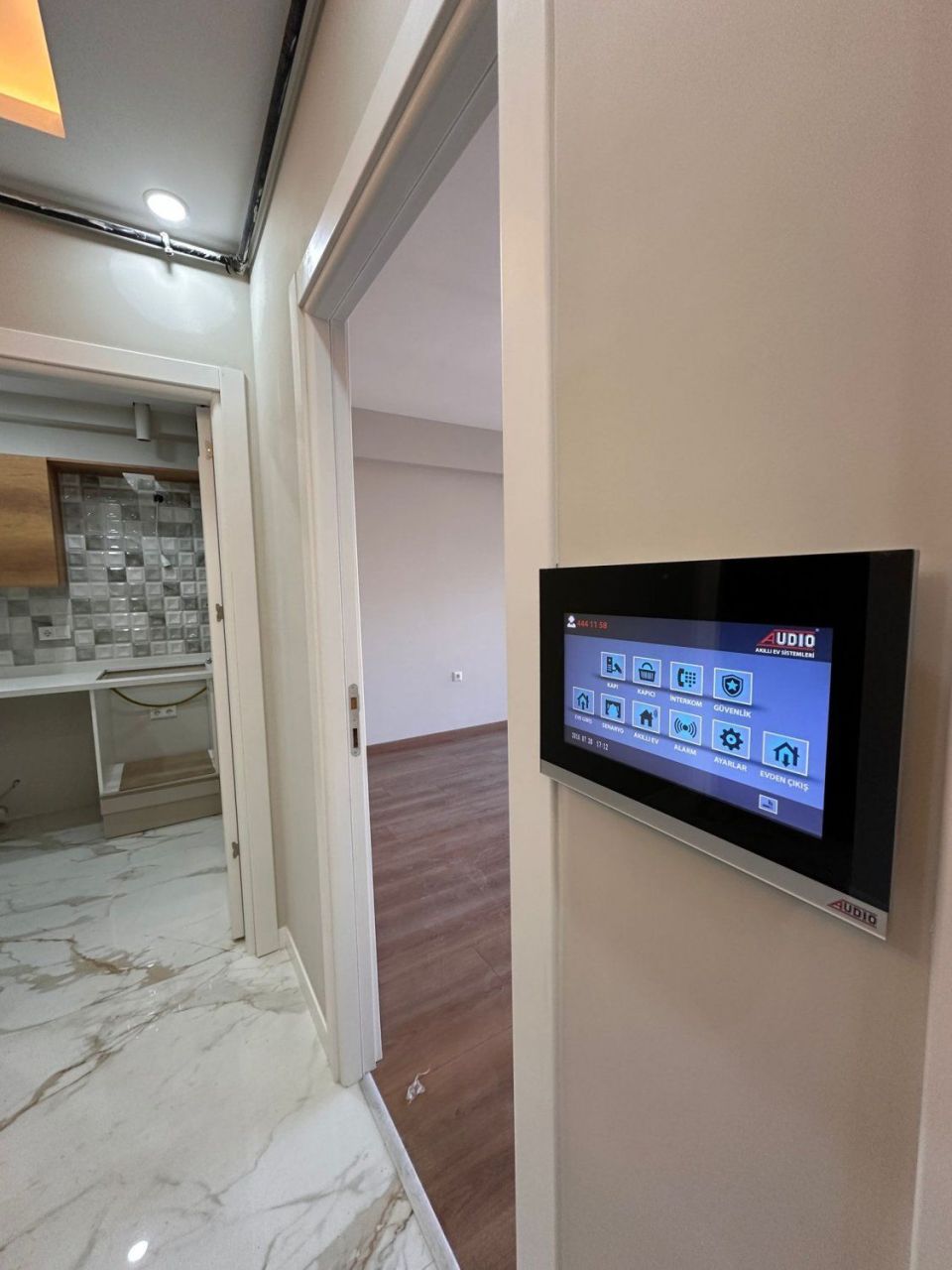 Apartment in Istanbul, Turkey, 80 m² - picture 18